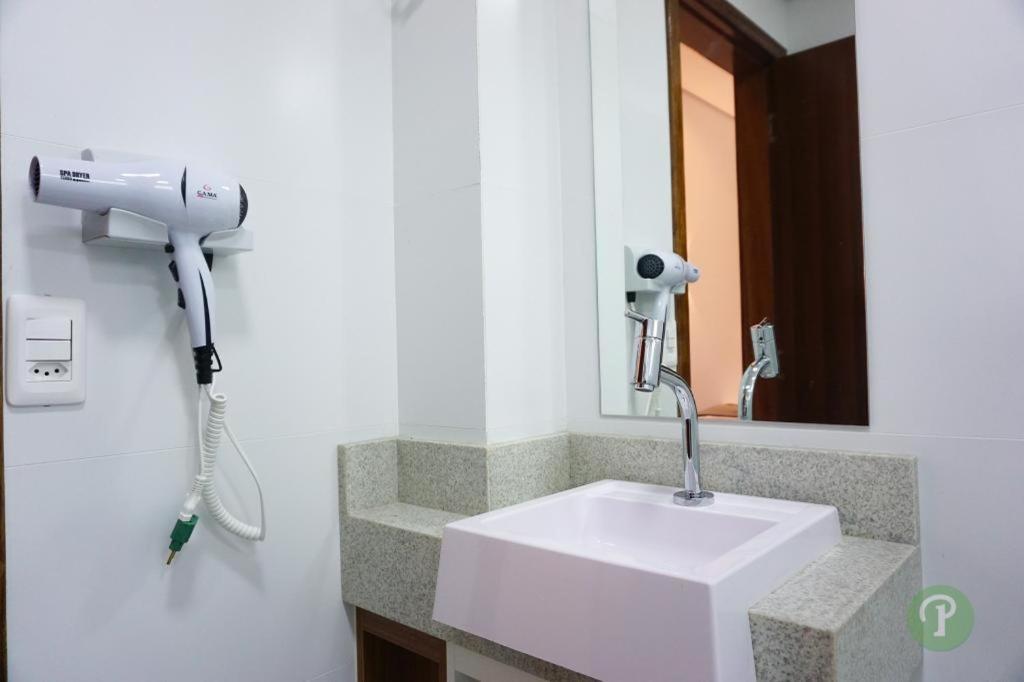 Hotel Park Valparaiso de Goias Екстериор снимка