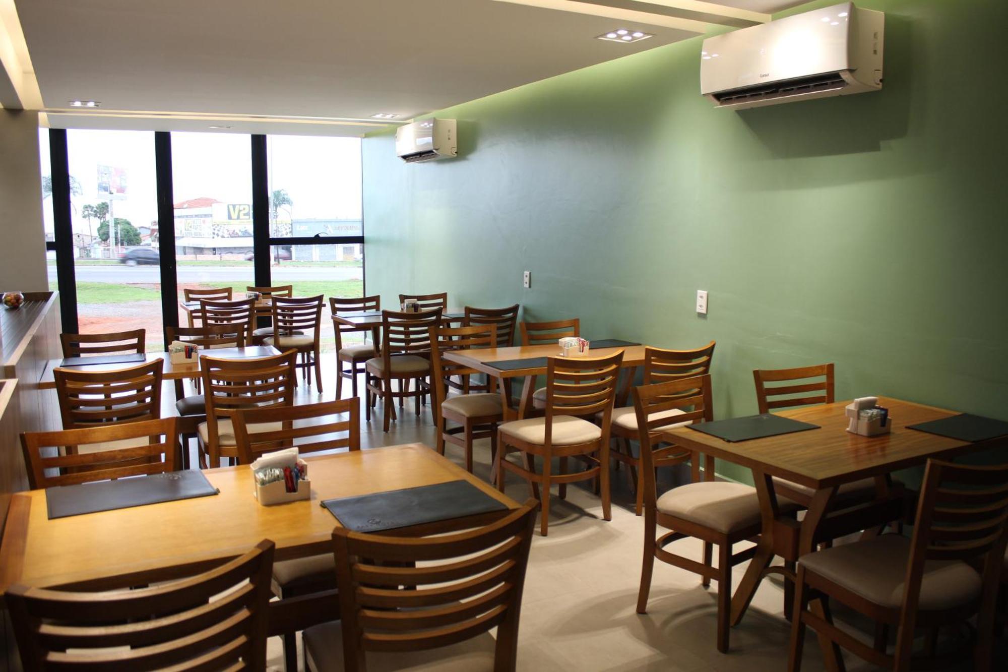 Hotel Park Valparaiso de Goias Екстериор снимка